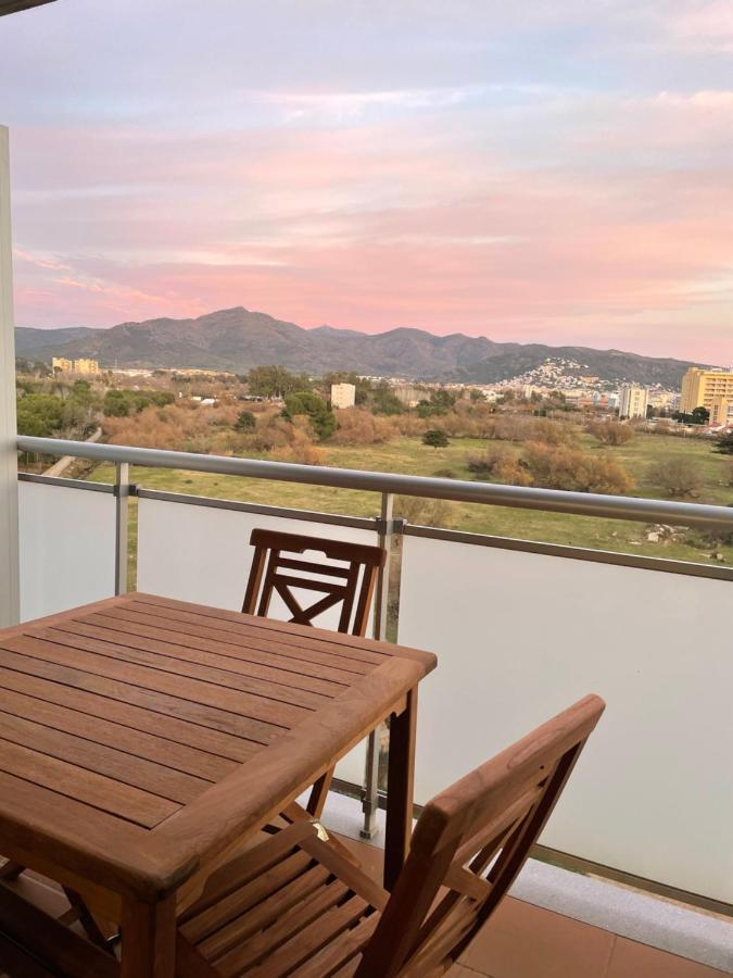 Magnifico Apartamento Cerca De La Playa Con Piscina - Roses Eksteriør bilde