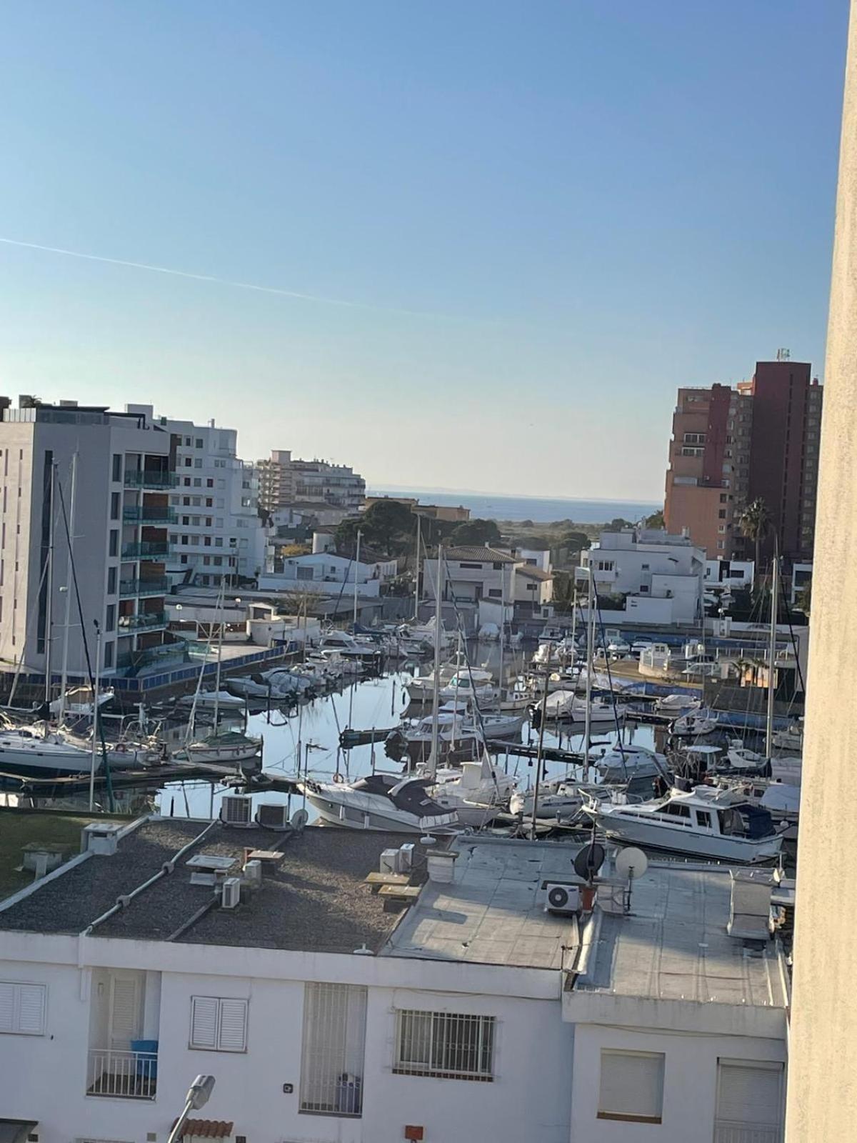 Magnifico Apartamento Cerca De La Playa Con Piscina - Roses Eksteriør bilde